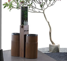 FREESTANDING DOUBLE-SIDES MIRROR & PLUMBING STAND